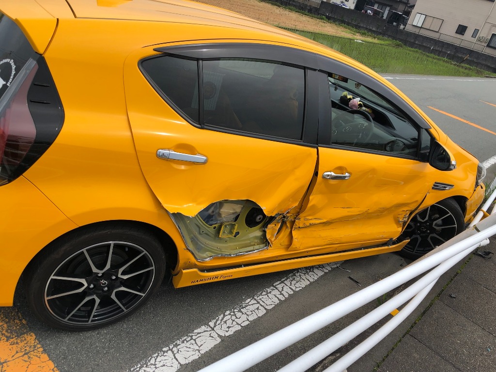 各務原市の板金塗装なら株式会社丸伊自動車鈑金（まるいじどうしゃばんきん）で決まり